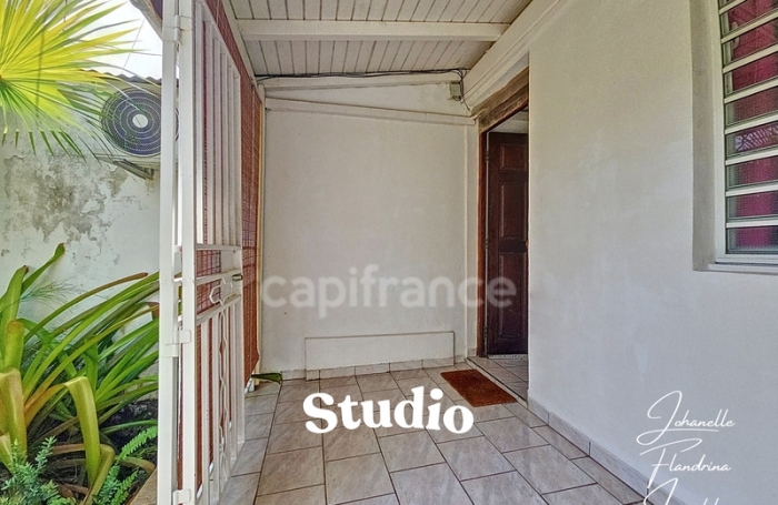 Vente Maison 184m&sup2; 9 pièces Basse-Terre