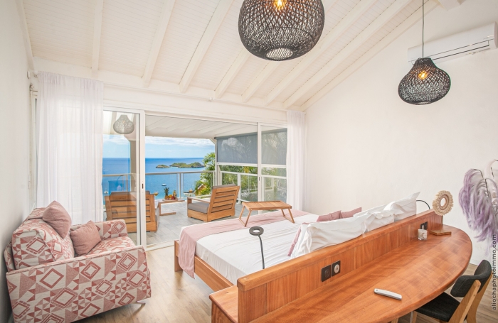 Bouillante Exceptionnel ensemble immobilier de 6 appartements avec Vue Imprenable sur la mer !
