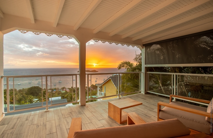 Bouillante Exceptionnel ensemble immobilier de 6 appartements avec Vue Imprenable sur la mer !