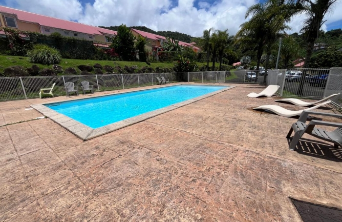 Vente Appartement 91.75m&sup2; 4 pièces Gourbeyre