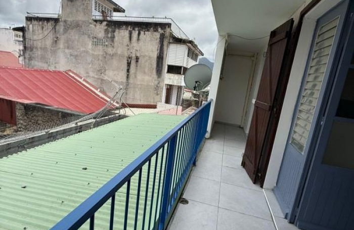 Location Appartement 30.34m&sup2; 1 pièce Basse-Terre