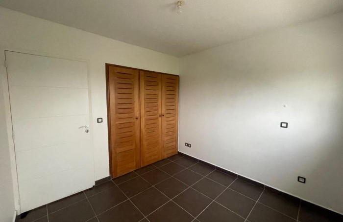Vente Maison 78m&sup2; 4 pièces Le Moule