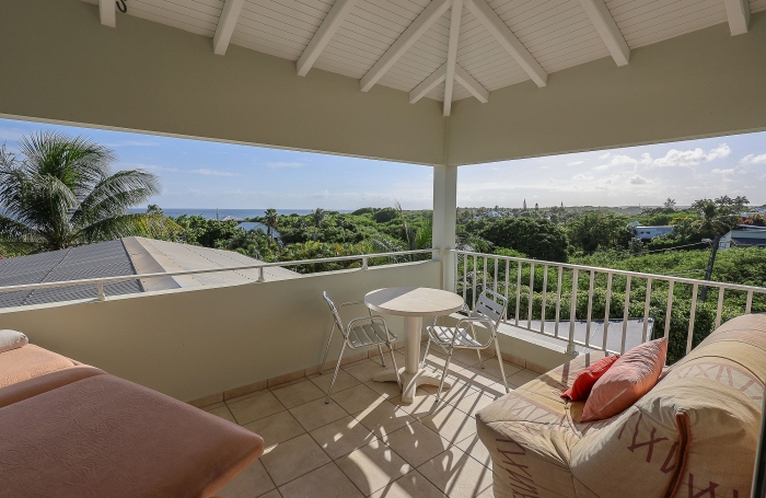 ✨ Villa familiale avec piscine, vue mer et accès plage à pied   Secteur prisé du Helleux, Sainte-Anne ✨