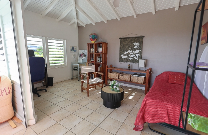 ✨ Villa familiale avec piscine, vue mer et accès plage à pied   Secteur prisé du Helleux, Sainte-Anne ✨