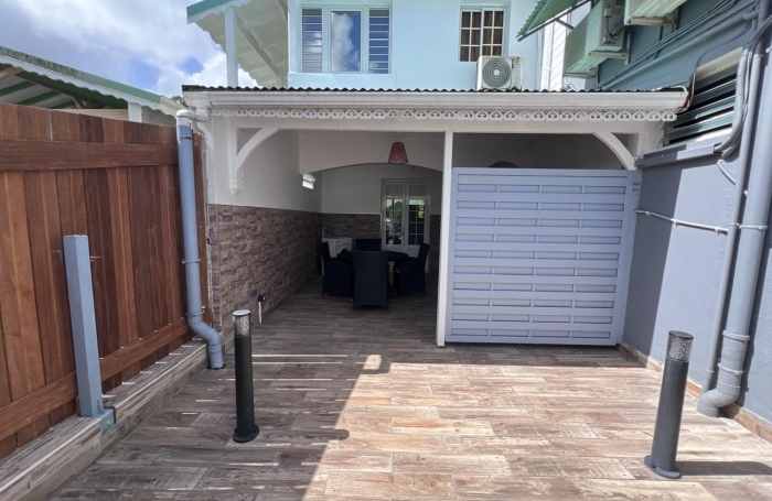 Location Appartement 97111