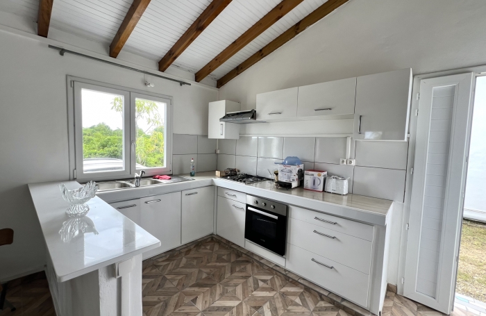 Jolie maison T3 r&eacute;cente meubl&eacute;e &agrave; louer dans la campagne de Sainte Anne