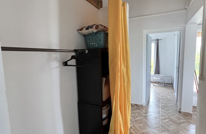 Jolie maison T3 r&eacute;cente meubl&eacute;e &agrave; louer dans la campagne de Sainte Anne