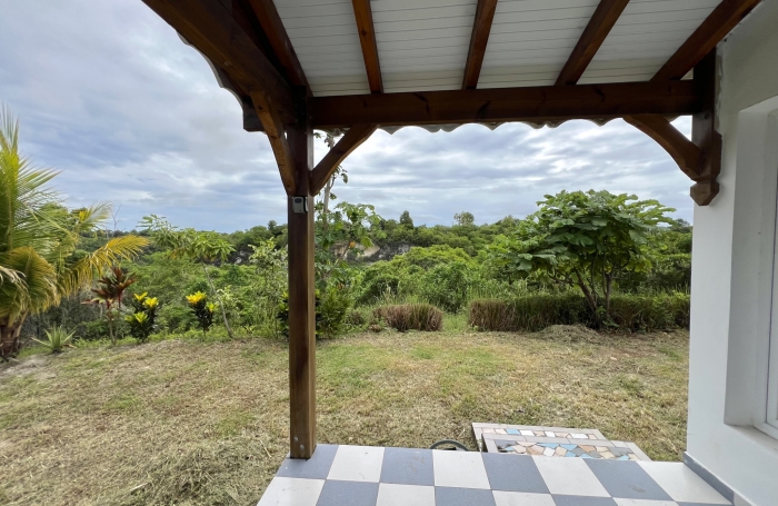 Jolie maison T3 r&eacute;cente meubl&eacute;e &agrave; louer dans la campagne de Sainte Anne