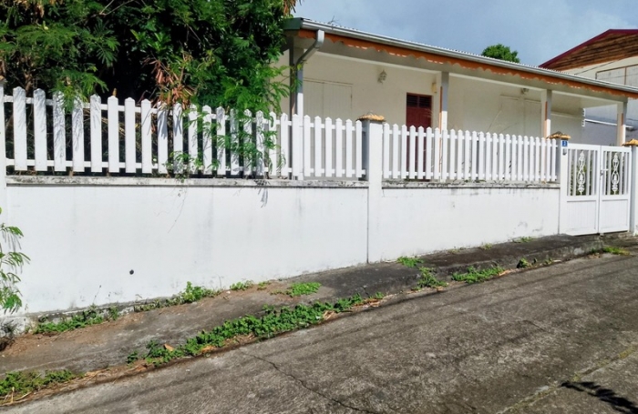Vente Maison 60m&sup2; 4 pièces Basse-Terre