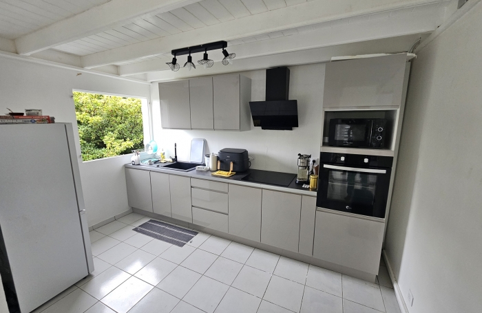 Villa F4 + T2 indépendant