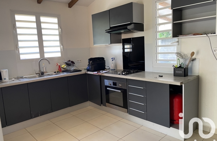 Location Maison 82m&sup2; 4 pièces Sainte Rose