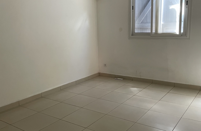 Location Maison 82m&sup2; 4 pièces Sainte Rose