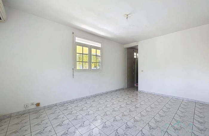 Vente Maison 265m&sup2; 10 pièces Gosier