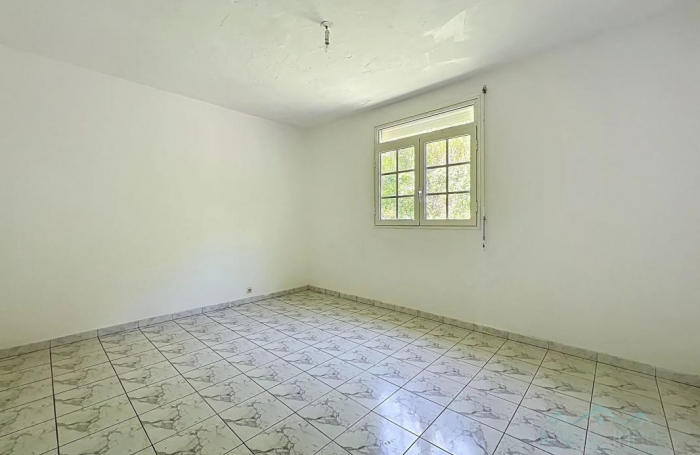 Vente Maison 265m&sup2; 10 pièces Gosier