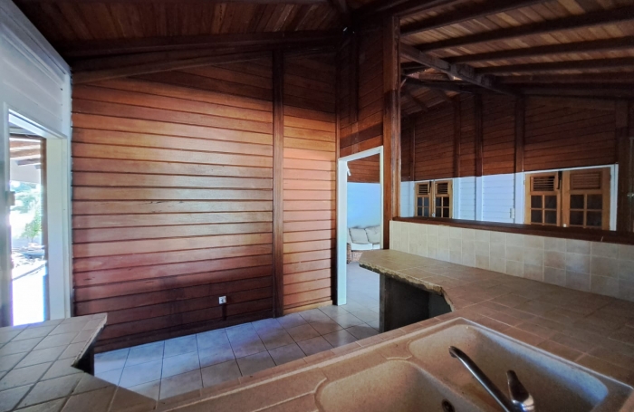 MAISON F4 DANS LOTISSEMENT, IDEALEMENT SITUEE