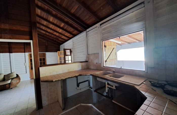 MAISON F4 DANS LOTISSEMENT, IDEALEMENT SITUEE