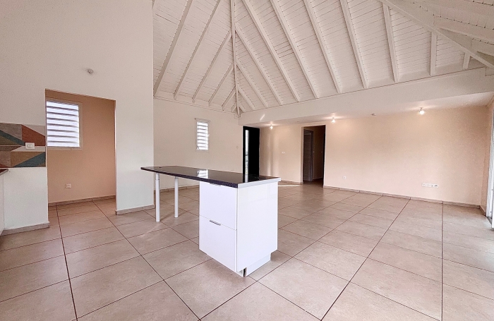 Maison 4 pi&egrave;ces  -  Baie-Mahault