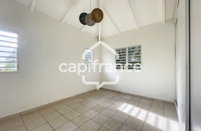 Location Maison 189m&sup2; 6 pièces Baie Mahault