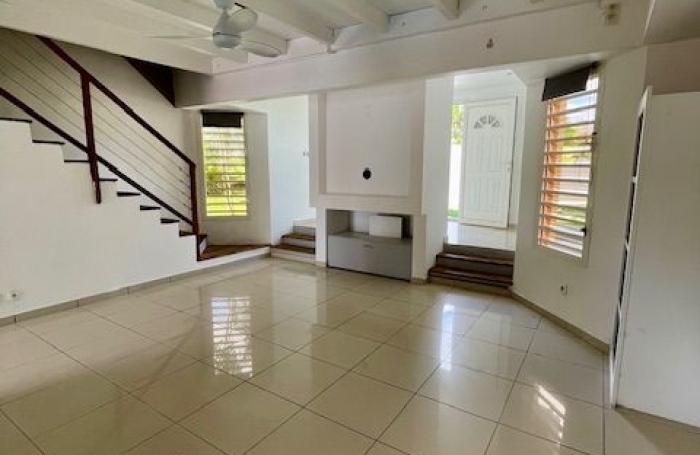 Vente Maison 118.8m&sup2; 5 pi&#232;ces Lamentin