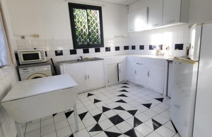 Vente Maison 174m&sup2; 7 pièces Gosier