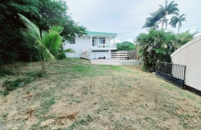 Vente Maison 176m&sup2; 7 pièces Gosier