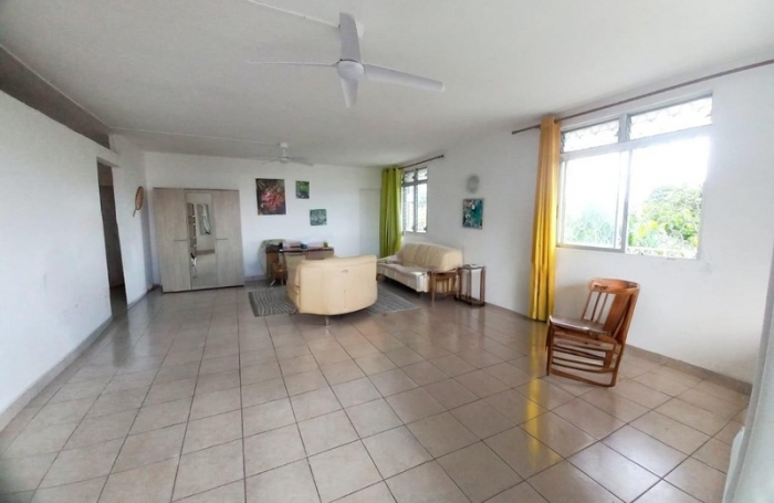 Vente Maison 176m&sup2; 7 pièces Gosier