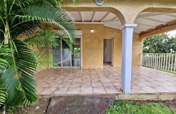 Vente Maison 104m&sup2; 6 pièces Baie Mahault