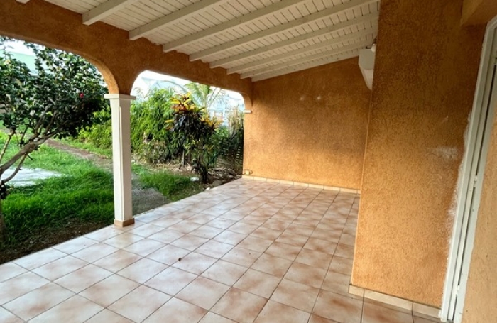 Vente Maison 104m&sup2; 6 pièces Baie Mahault