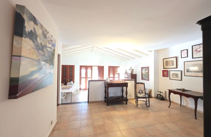 Vente Maison 320m&sup2; 7 pièces Gosier