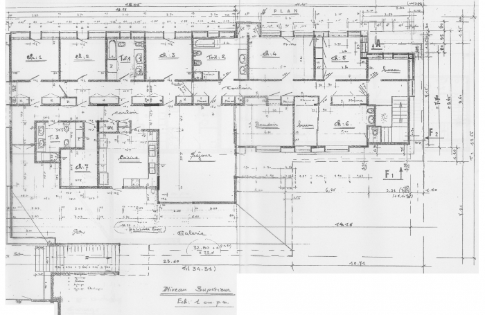 LES ABYMES - BESSON : PROPRIETE DE 7962 m2