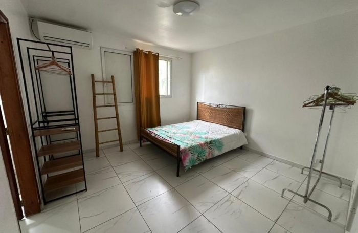 Location Appartement 170.63m&sup2; 4 pièces Baillif