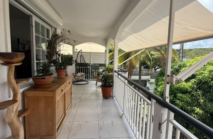 Location Appartement 170.63m&sup2; 4 pièces Baillif