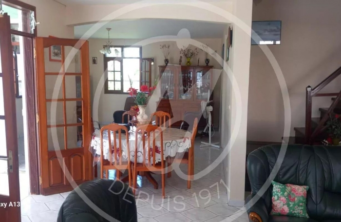 Vente Maison 197m&sup2; 6 pi&#232;ces Petit-Bourg