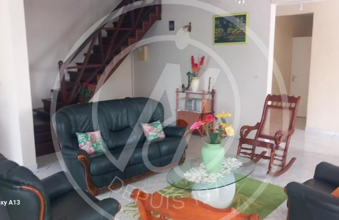 Vente Maison 197m&sup2; 6 pi&#232;ces Petit-Bourg