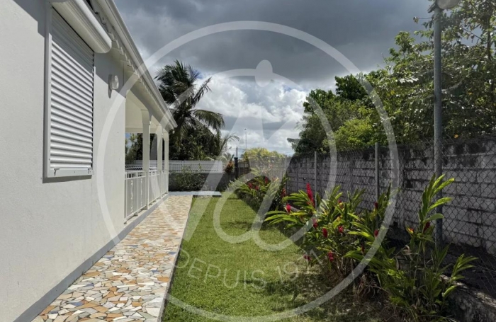 Vente Maison 197m&sup2; 6 pi&#232;ces Petit-Bourg