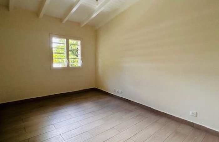 Location Maison 167m&sup2; 7 pièces Petit-Bourg