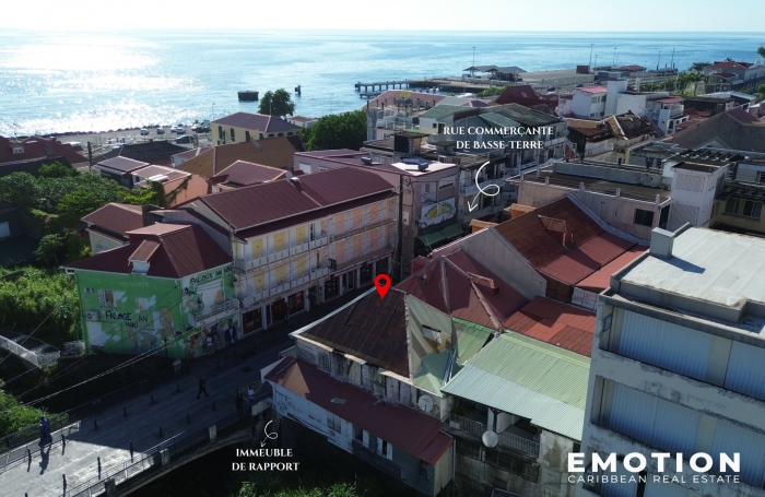 Immeuble de rapport 336m2 RDC + R+1