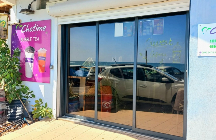 Location Local commercial 97118