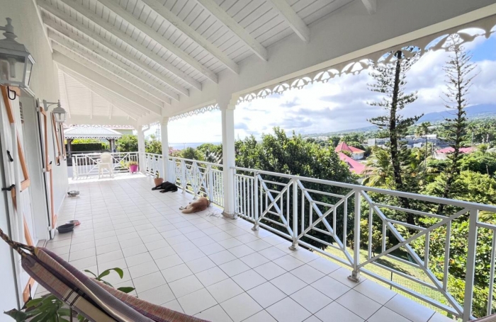 Vente Maison 200m&sup2; 6 pièces Gourbeyre