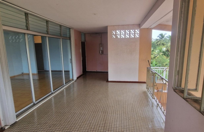 Vente Maison 95m&sup2; 5 pièces Sainte Rose