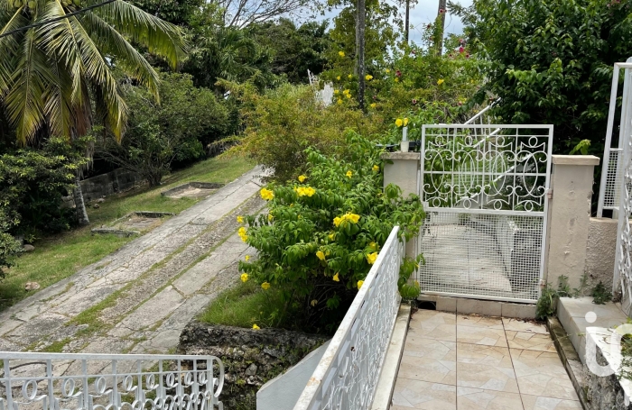 Vente Maison 431m&sup2; 13 pièces Les Abymes