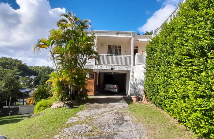 Vente Maison 145m&sup2; 7 pi&#232;ces Les Abymes