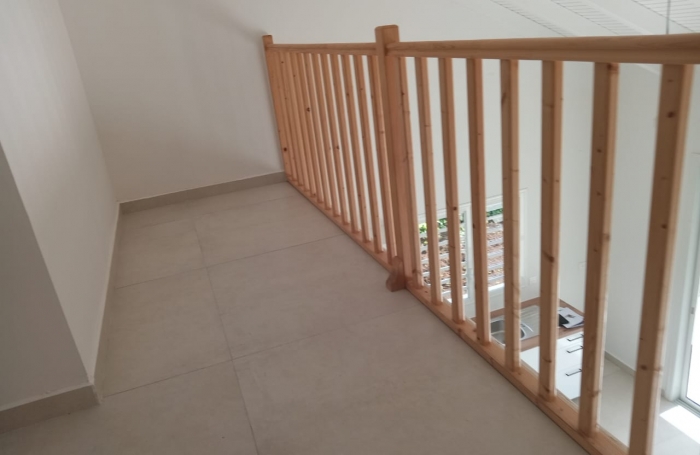 VILLA T5 en R+1 - VERNOU 97170 PETIT-BOURG