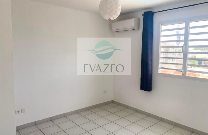 Appartement T3 75m2 - Piscine - SAINT-FRANÇOIS