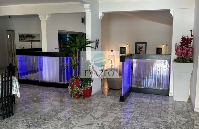 Villa 325m2 sur 2 niveaux - 8 chambres- Vue Mer - SCHOELCHER