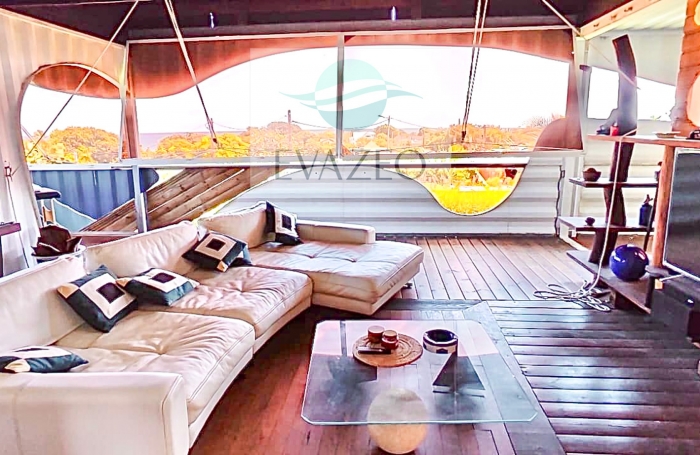 Propri&eacute;t&eacute; 320m2 - 7 chambres - Vue mer - Piscine - SAINTE-ROSE