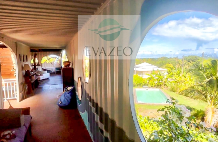 Propri&eacute;t&eacute; 320m2 - 7 chambres - Vue mer - Piscine - SAINTE-ROSE