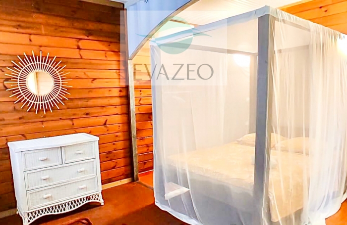 Propri&eacute;t&eacute; 320m2 - 7 chambres - Vue mer - Piscine - SAINTE-ROSE