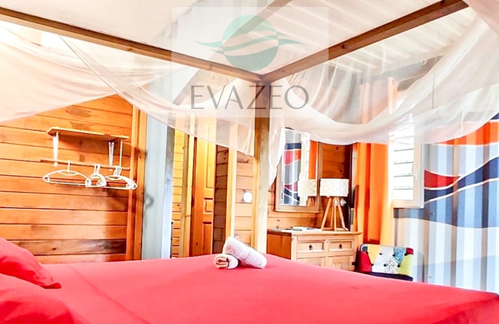 Propri&eacute;t&eacute; 320m2 - 7 chambres - Vue mer - Piscine - SAINTE-ROSE