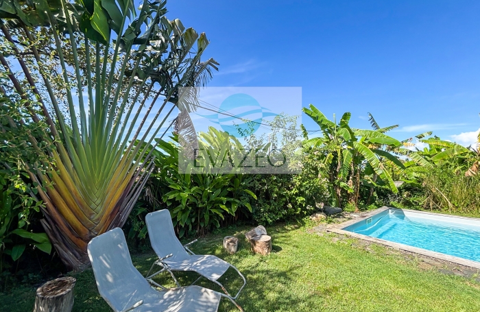 Propri&eacute;t&eacute; 320m2 - 7 chambres - Vue mer - Piscine - SAINTE-ROSE